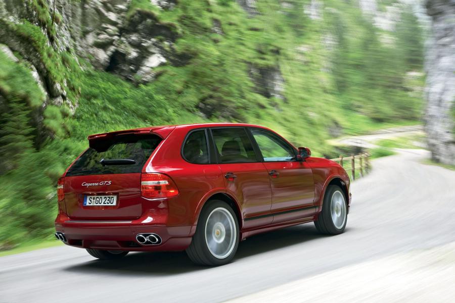  Porsche Cayenne GTS 2010 года  (фото 3 из 5)